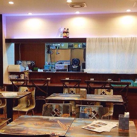 Full Cabin Hostel Токио Экстерьер фото